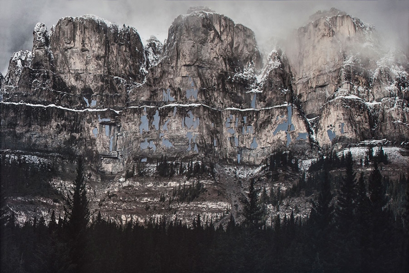 http://www.kosinfo24.mirunadragan.com/files/gimgs/th-12_Dragan09_TheMountainsAreMirrors4-web.jpg